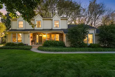 9615 W Huntington Dr, Mequon, WI 53097 - Photo 34