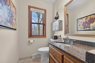 9615 W Huntington Dr, Mequon, WI 53097 - Photo 18