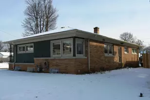 2021 Garfield Ave, Sheboygan, WI 53081 - Photo 24