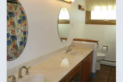 2021  Garfield Ave, Sheboygan, WI 53081 - Photo 20