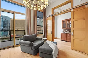 730 N Plankinton Ave, Milwaukee, WI 53203 - Photo 20