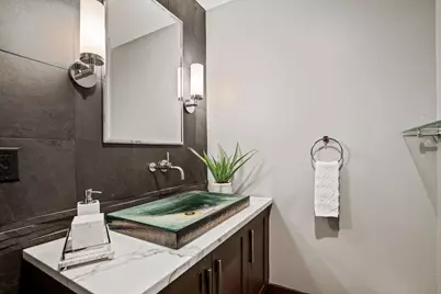 730 N Plankinton Ave #10C, Milwaukee, WI 53203 - Photo 18