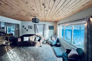 311 S Lapham Peak Rd, Delafield, WI 53018 - Photo 8