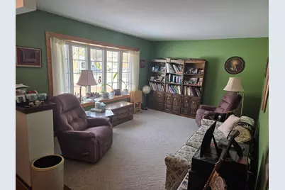 609  Madison Dr, Delavan, WI 53115 - Photo 2