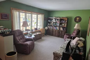 609 Madison Dr, Delavan, WI 53115 - Photo 2