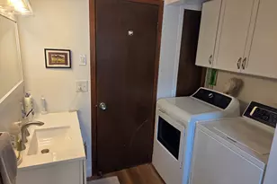 609 Madison Dr, Delavan, WI 53115 - Photo 14