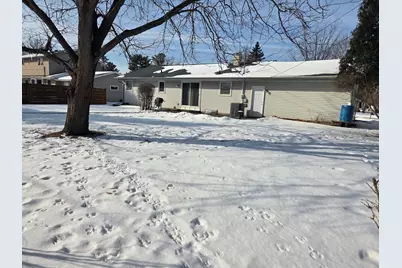 609  Madison Dr, Delavan, WI 53115 - Photo 26