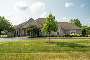 5419 W Bayberry Parkway, Mequon, WI 53092 - Photo 1