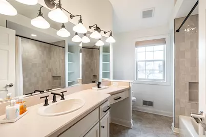 5419 W Bayberry Pkwy, Mequon, WI 53092 - Photo 28