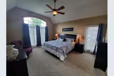 W150N7229  Paseo Ln, Menomonee Falls, WI 53051 - Photo 12