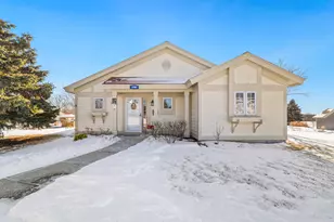 1790 Cottage Dr, Geneva, WI 53147 - Photo 14