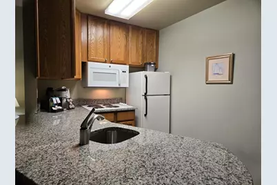 111  Center St #235, Lake Geneva, WI 53147 - Photo 10