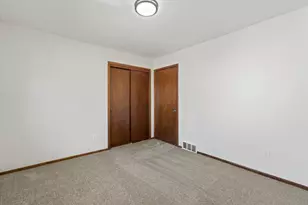 8148 S 88th St, Franklin, WI 53132 - Photo 20