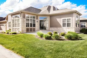 4417 Creekside Pass, Brookfield, WI 53005 - Photo 16