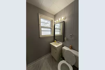 8633 W Lapham St, West Allis, WI 53214 - Photo 10