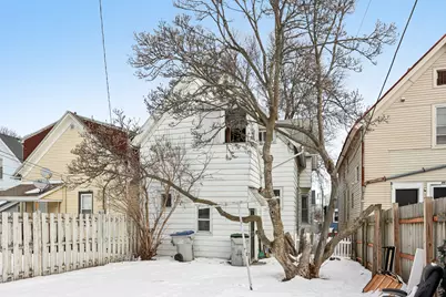 2745 N Booth St, Milwaukee, WI 53212 - Photo 40