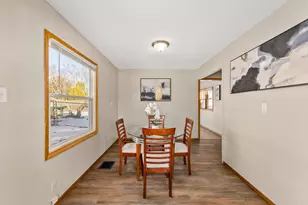 6136 W Oklahoma Ave, Milwaukee, WI 53219 - Photo 6