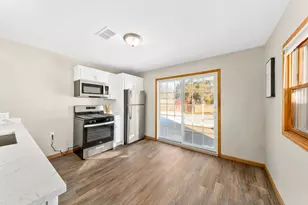 6136 W Oklahoma Ave, Milwaukee, WI 53219 - Photo 10