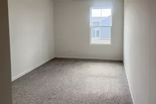 7136 Fair Oaks Rd, Racine, WI 53403 - Photo 8