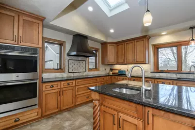 S90W27045  Norway Dr, Vernon, WI 53149 - Photo 16