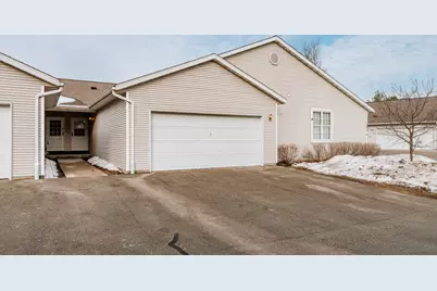 565  Slinger Rd #C-3, Slinger, WI 53086 - Photo 2