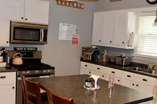 225 Maple Ave, Walworth, WI 53184 - Photo 8