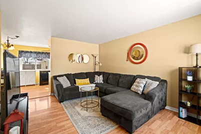 8421  17th Ave, Kenosha, WI 53143 - Photo 4