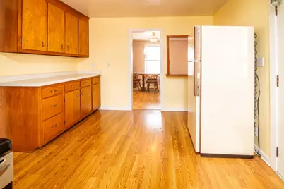 921 N Center St, Beaver Dam, WI 53916 - Photo 10