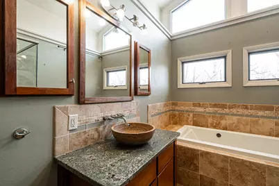 9251 N Tennyson Dr, Bayside, WI 53217 - Photo 26