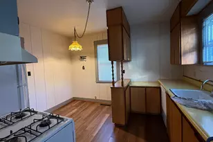 2606 Olive St, Racine, WI 53403 - Photo 10