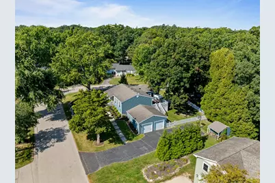 426  Sylvan Dr, Fontana, WI 53125 - Photo 30