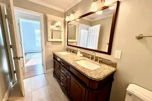 426 Sylvan Dr, Fontana, WI 53125 - Photo 14