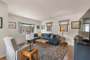 102 S Highland Ave, Thiensville, WI 53092 - Photo 16