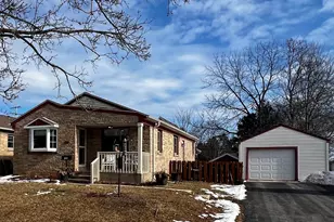 102 S Highland Ave, Thiensville, WI 53092 - Photo 20