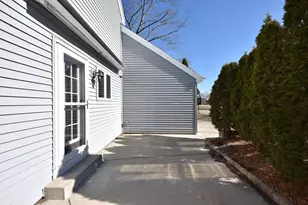 12553 N Woodberry Dr, Mequon, WI 53092 - Photo 38