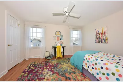 12553 N Woodberry Dr, Mequon, WI 53092 - Photo 20