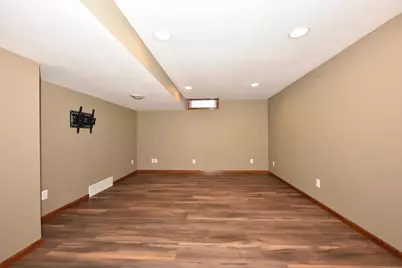 N84W18110  Menomonee Ave, Menomonee Falls, WI 53051 - Photo 26