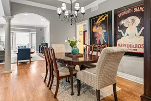 637 E Carlisle Ave, Whitefish Bay, WI 53217 - Photo 6