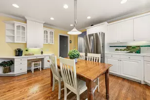 637 E Carlisle Ave, Whitefish Bay, WI 53217 - Photo 14