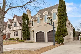 637 E Carlisle Ave, Whitefish Bay, WI 53217 - Photo 74