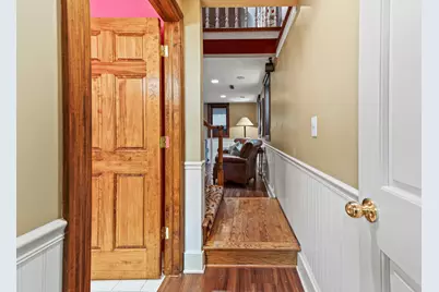 637 E Carlisle Ave, Whitefish Bay, WI 53217 - Photo 56