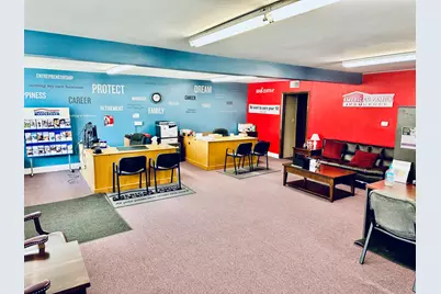 2605 S Chicago Ave, South Milwaukee, WI 53172 - Photo 2