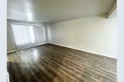 6077 W Calumet Rd, Milwaukee, WI 53223 - Photo 2