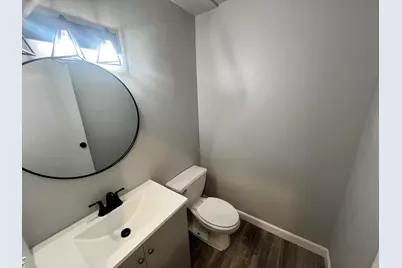 6077 W Calumet Rd, Milwaukee, WI 53223 - Photo 6