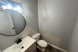 6077 W Calumet Rd, Milwaukee, WI 53223 - Photo 6