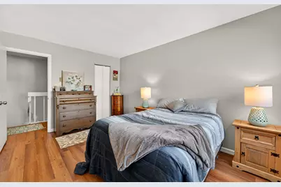 8305 N 107th St #F, Milwaukee, WI 53224 - Photo 16