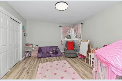 3020 W Edgerton Ave, Greenfield, WI 53221 - Photo 22