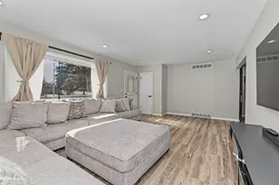 3020 W Edgerton Ave, Greenfield, WI 53221 - Photo 8