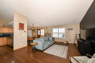 7836  Whitetail Dr, Racine, WI 53406 - Photo 8