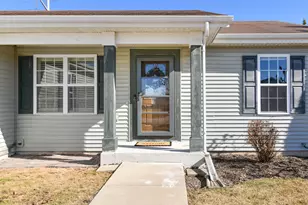 7836 Whitetail Dr, Racine, WI 53406 - Photo 2